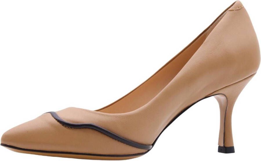Fru Pump Beige