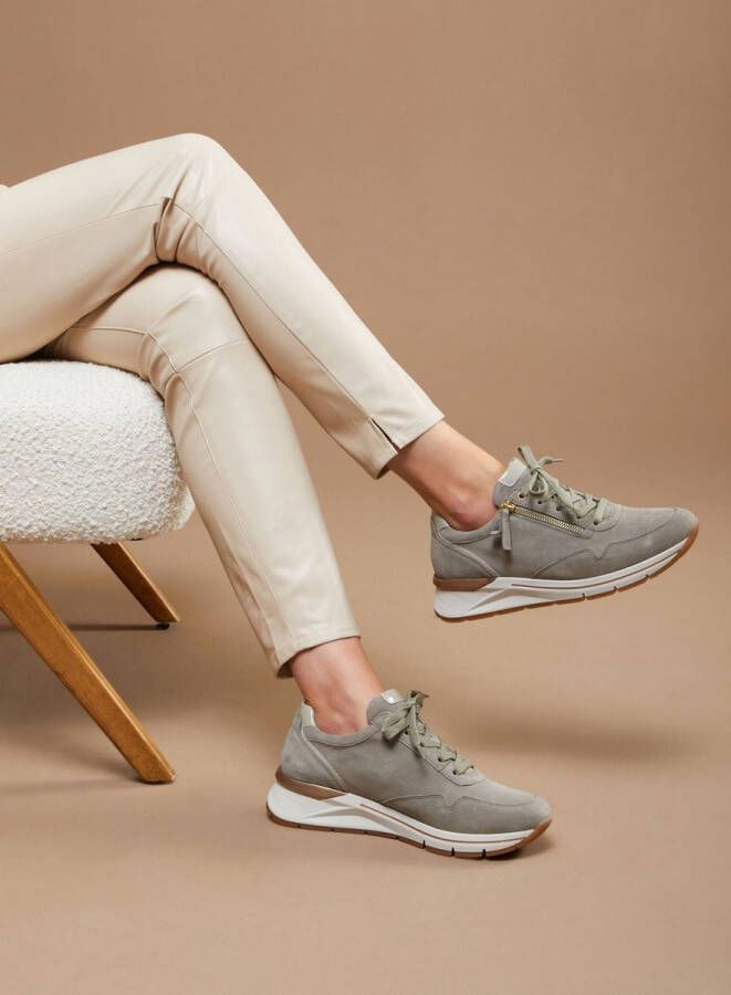 Gabor Sneakers Dames Lage sneakers Damesschoenen Suède 86.587 Groen