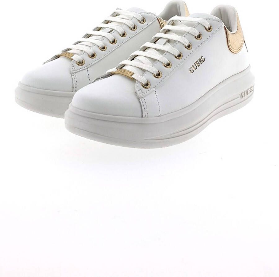 GUESS Dames Sneakers Vibo Wit