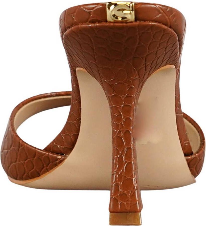 GUESS Seala 2 Sandalo Dames Sandalen Cognac