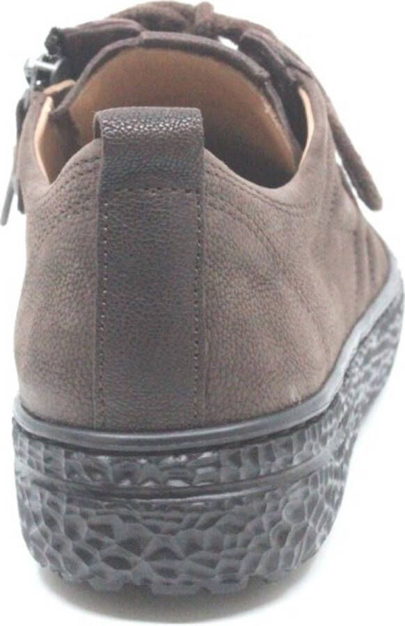 Hartjes 162.1426 21 77.77 Bruine chroomvrije dames sneakers wijdte H