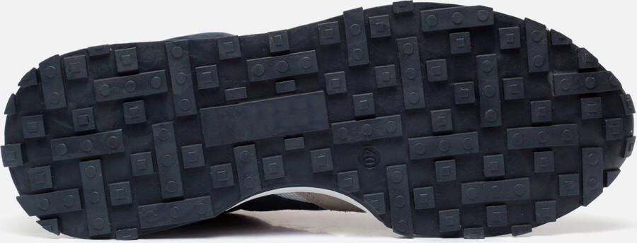 Invinci Sneakers wit Suede