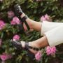 Isabel Bernard Slippers & Mules Vendôme Carmen Clogs in zwart - Thumbnail 9
