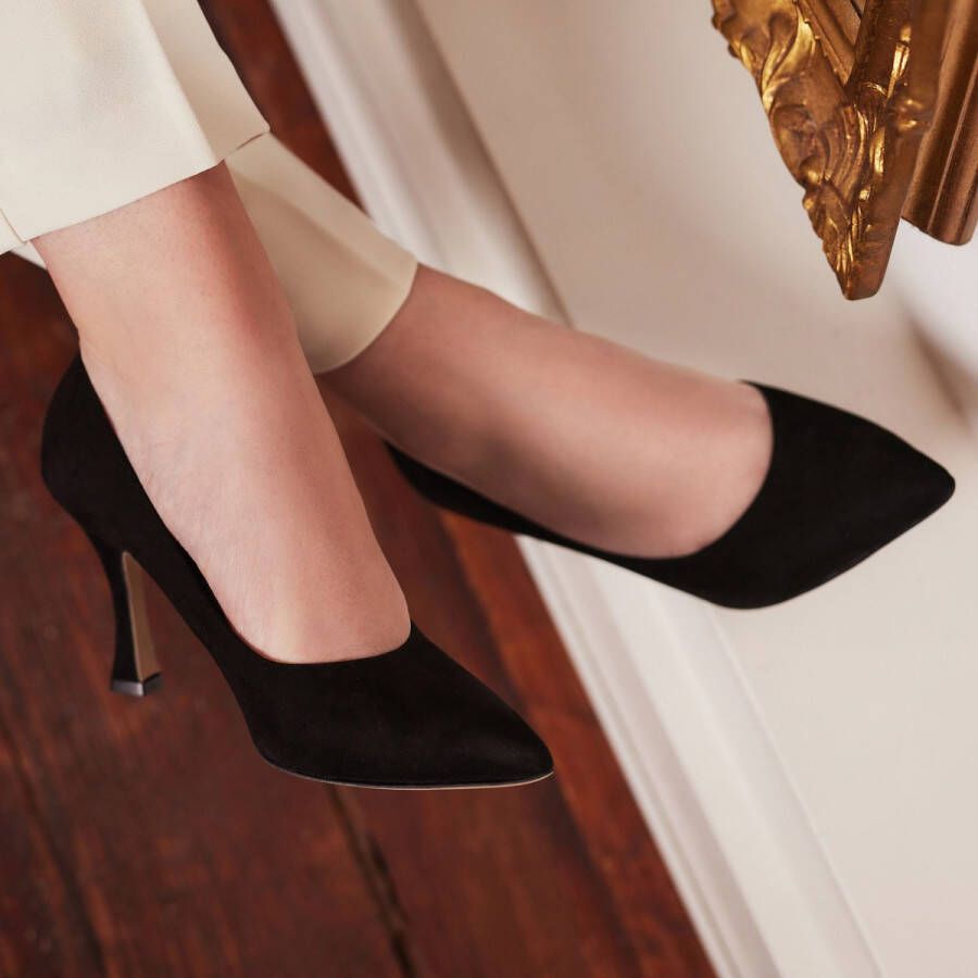 Isabel Bernard Pumps & high heels Vendôme Monica Suede Pumps in zwart - Foto 10