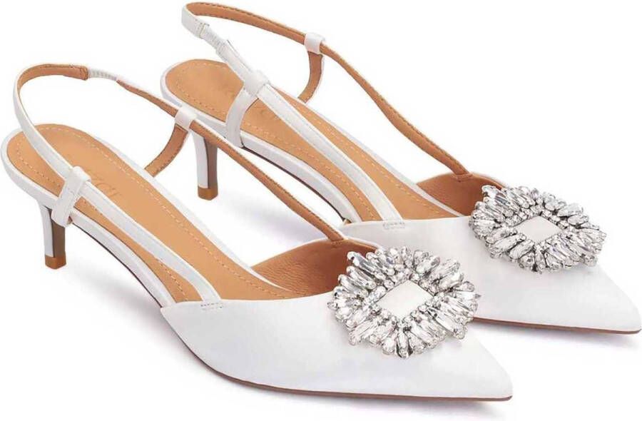 Kazar Bruiloft pumps met grote juwelen versiering