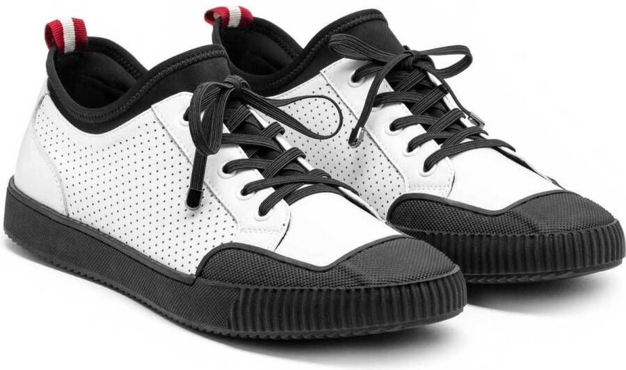 Kazar Gebroken witte herensneakers