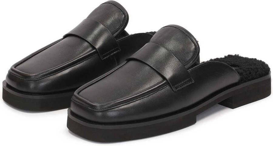 Kazar Studio Leather flip-flops on a flat sole