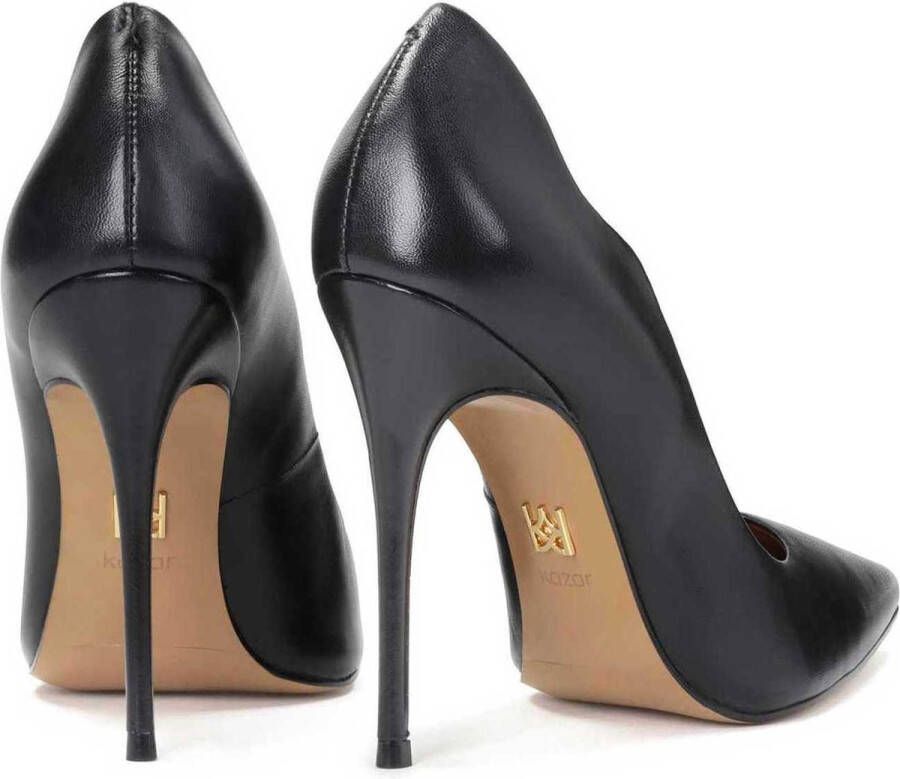 Kazar Zwarte hoge pumps met een golvend bovenwerk