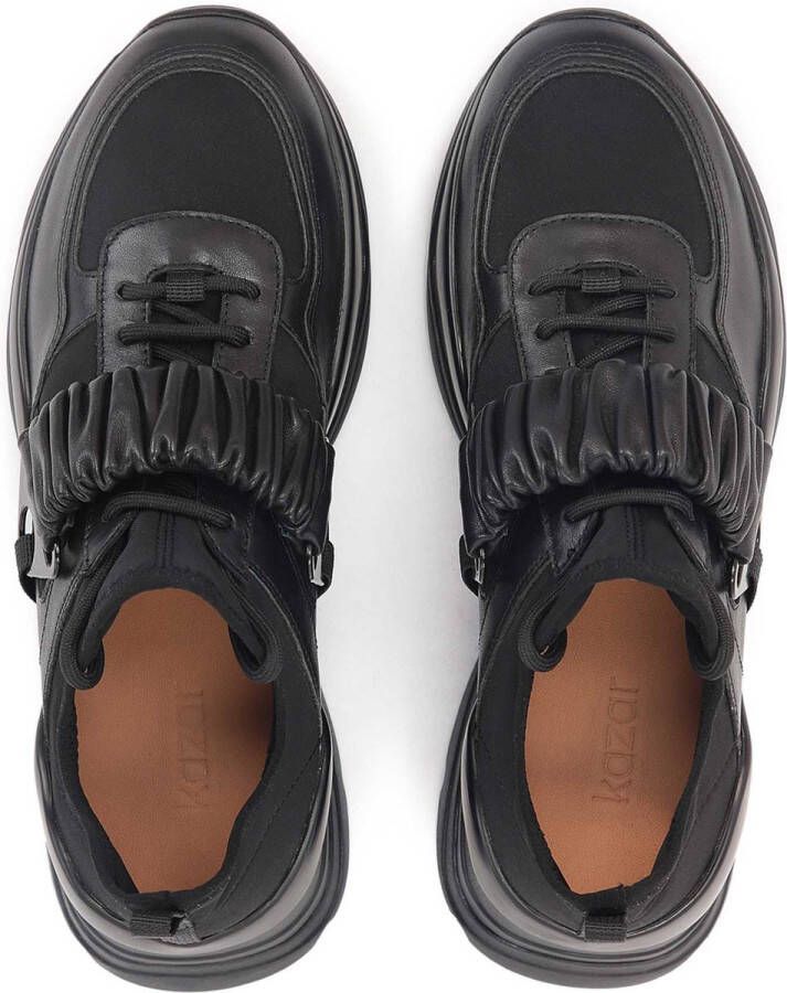 Kazar Zwarte sneakers met leren bandje en sok bovenwerk