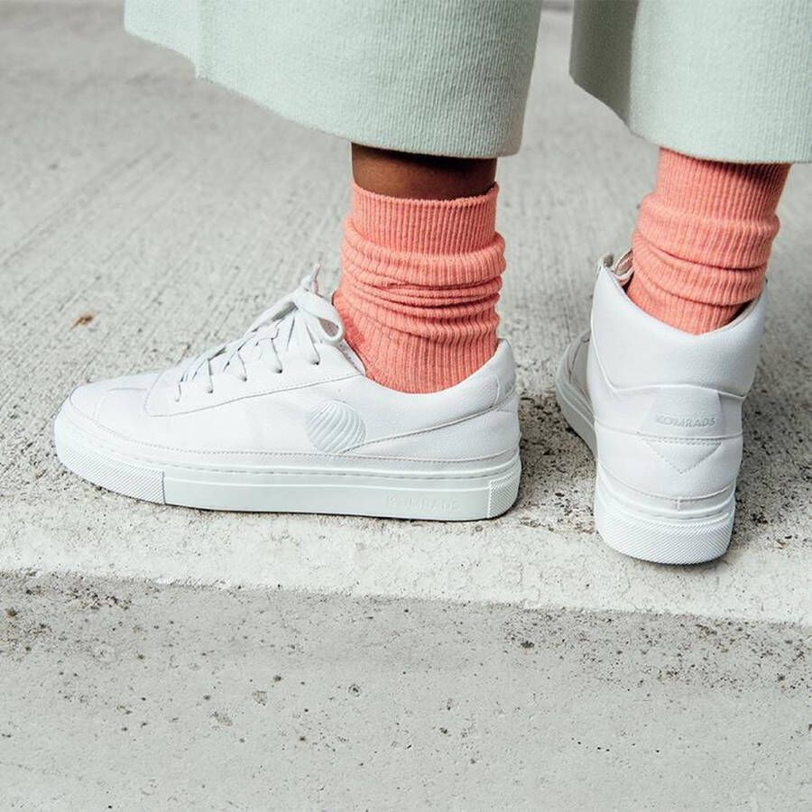 Komrads Sneaker APLS Maça Low Schoen uit gerecycled materiaal