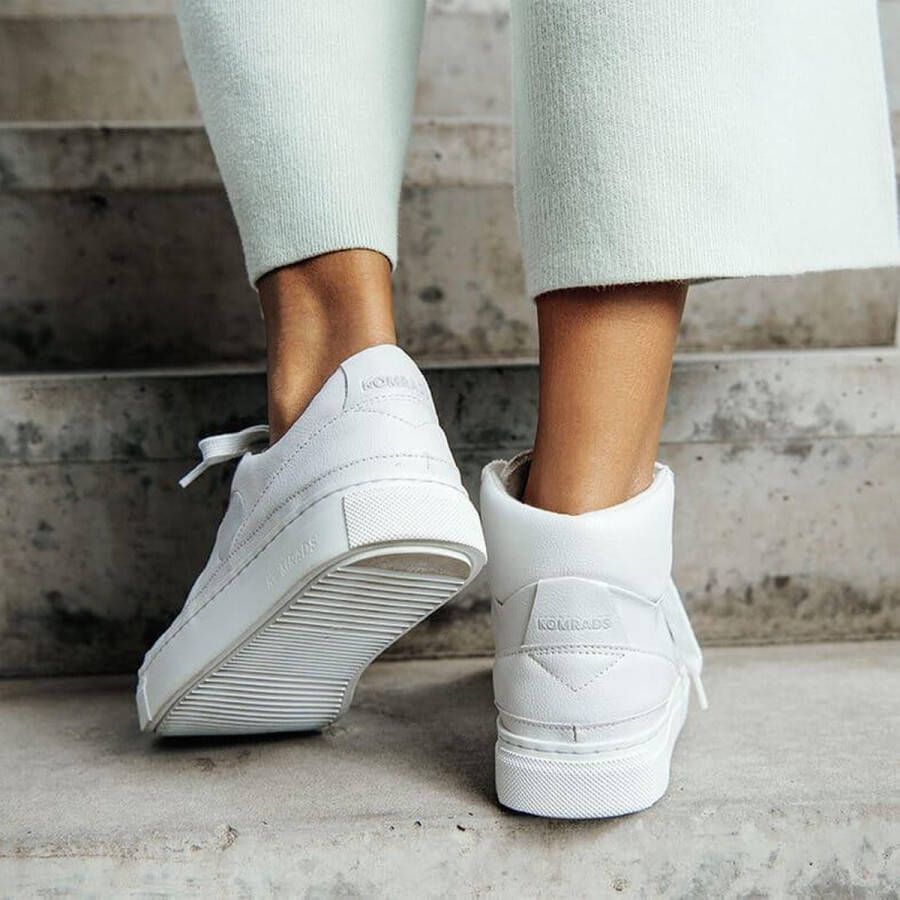 Komrads vegan sneakers APLS Maça Low Monowhite Schoen uit duurzaam en gerecycleerd materiaal Wit