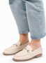 Manfield Dames Beige leren loafers met goudkleurig detail - Thumbnail 4