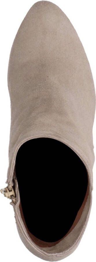 Manfield Dames Beige suède enkellaarsjes met hak