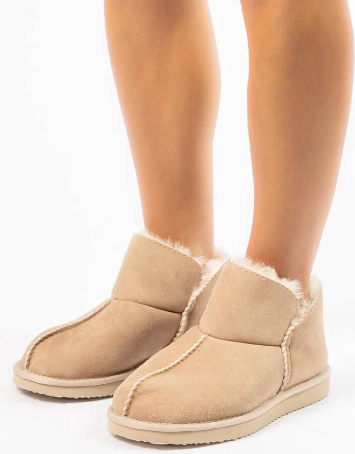 Manfield Dames Hoge beige pantoffels met wollen voering