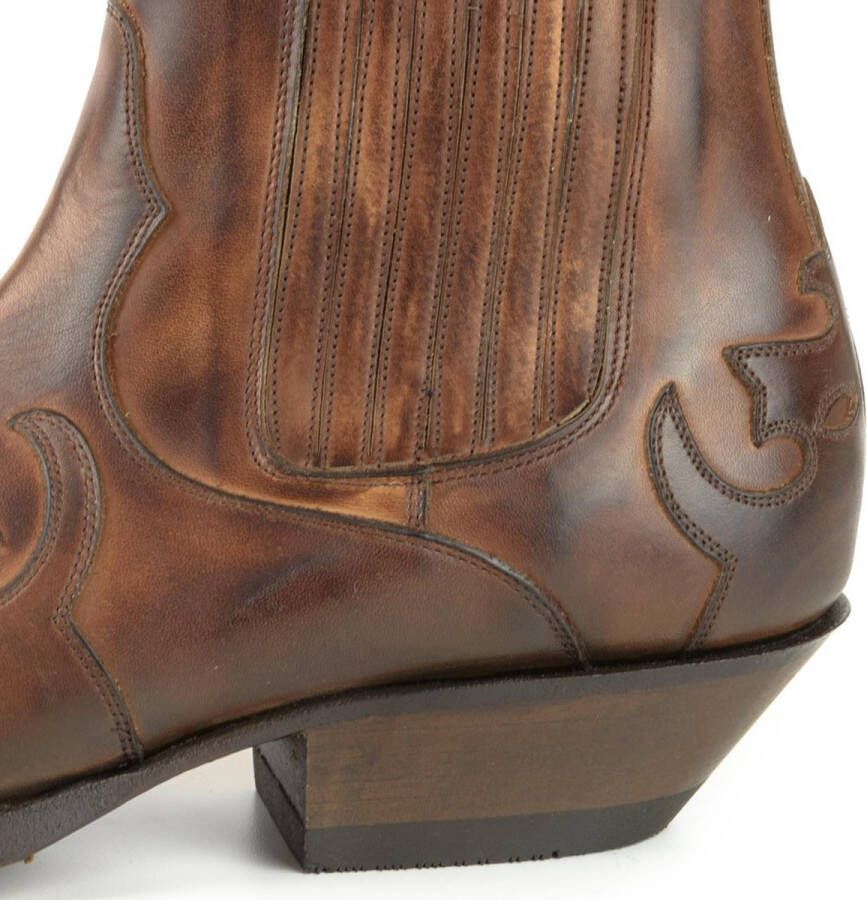 Mayura Boots Austin 1931 Kastanje Bruin Spitse Western Heren Enkellaars Schuine Hak Elastiek Sluiting Vintage Look