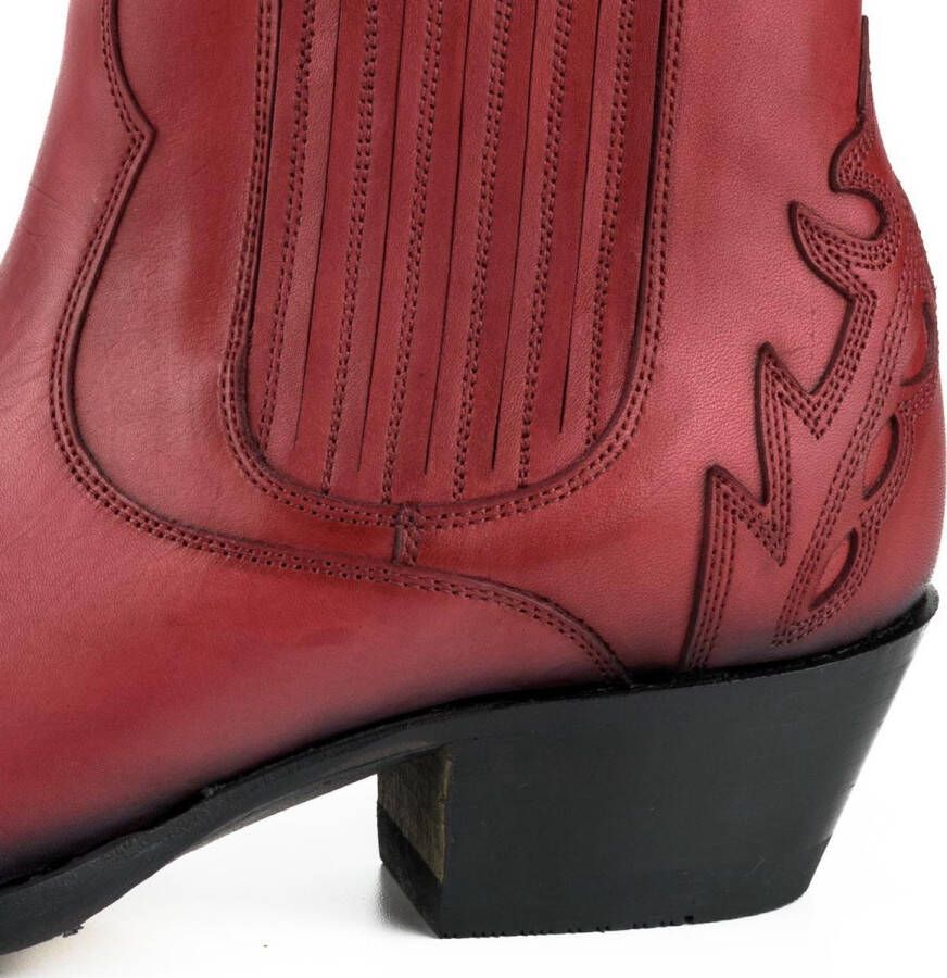 Mayura Boots Marilyn 2487 Rood Dames Cowboy Western Fashion Enklelaars Spitse Neus Schuine Hak Elastiek Sluiting Echt Leer