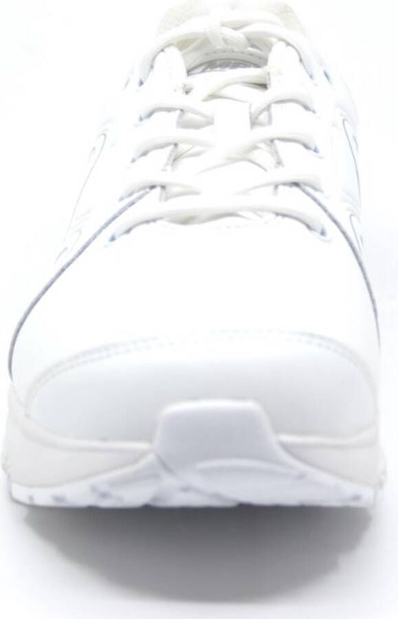 MBT SIMBA TRAINER W White Silver 700861-409F Wit kleurige sneaker met een ronde zool met balance point
