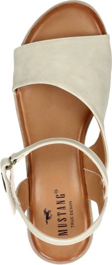 Mustang Comfortabel Sandalen Plat Gebroken wit