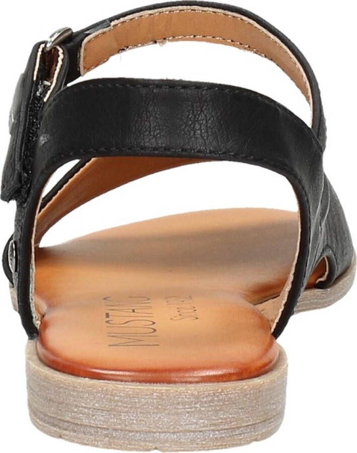Mustang Shoes Sandalen zomerschoen sandaal riemzandalen in asymmetrische vorm