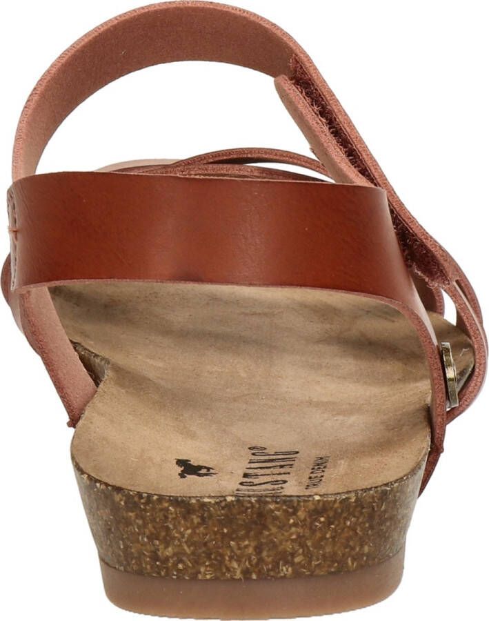 Mustang Sandalen Plat Sandalen Plat cognac