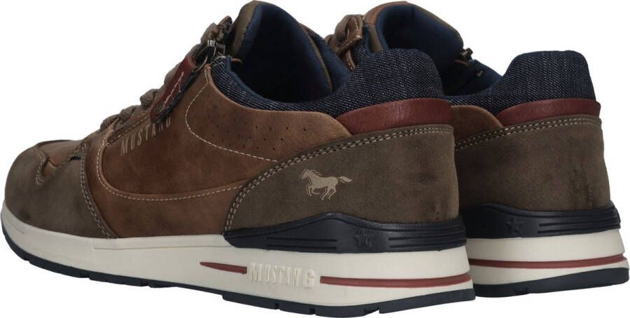 Mustang Sneakers bruin Synthetisch