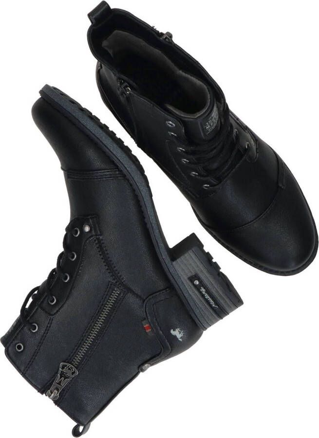 Mustang Veterschoenen Hoog Veterschoenen Hoog zwart