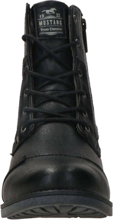 Mustang Veterschoenen Hoog Veterschoenen Hoog zwart