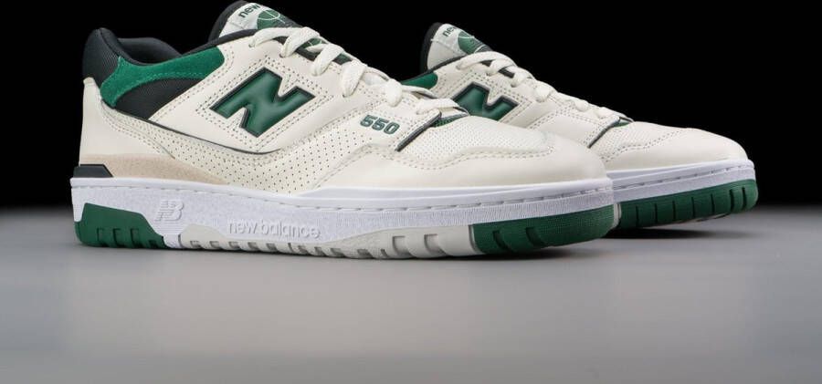 New Balance 550 Sea Salt Pine Green BB550VTC 1 2 GROEN Schoenen