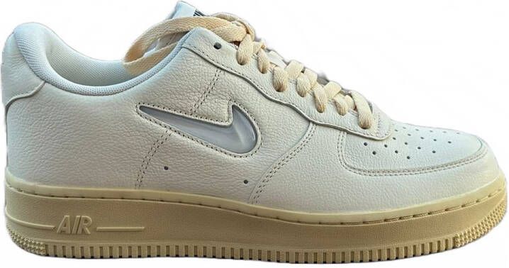 Nike Air Force 1 '07 LX Coconut Milk