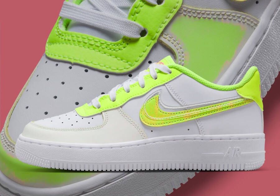 Nike Air Force 1 LV8 (GS) -White Volt