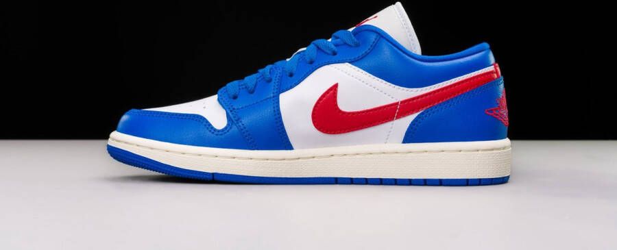 Nike Air Jordan 1 Low Sport Blue Gym Red (Women's) D BLAUW Schoenen