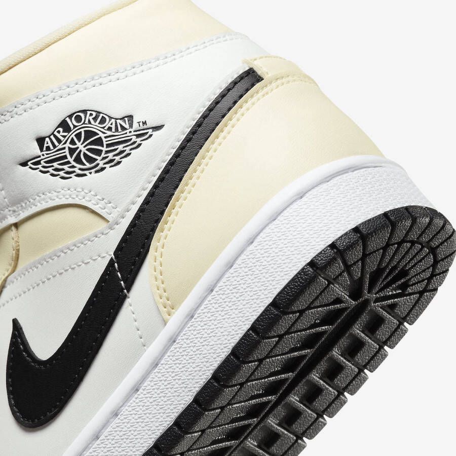 Nike Air Jordan 1 Mid Coconut Milk (W) BQ6472-121 Kleur als op foto Schoenen