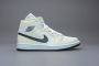 Nike Air Jordan 1 Mid Coconut Milk (W) BQ6472-121 Kleur als op foto Schoenen - Thumbnail 4