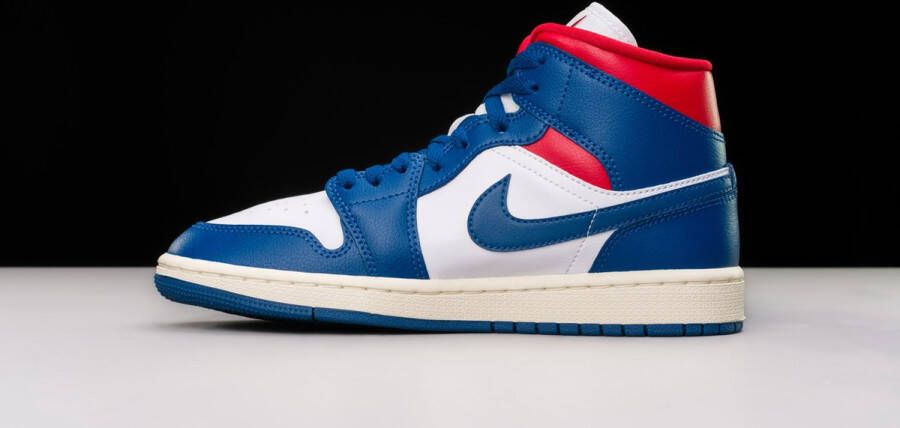 Nike Air Jordan 1 Mid French Blue (Women's) BQ6472-146 BLAUW Schoenen