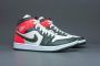 Jordan Wmns Air 1 Mid Se Lt Orewood Brn Newsprint Bright Crimson Schoenmaat 36 1 2 Sneakers DQ6078 100 - Thumbnail 6