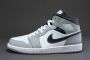Nike Air Jordan 1 Mid Light Smoke Grey Anthracite 554724-078 Grijs Schoenen - Thumbnail 3