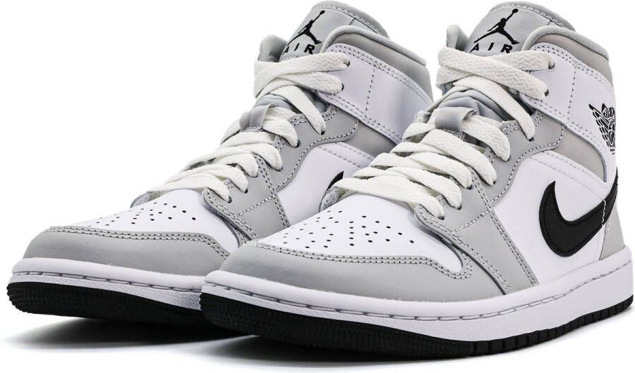 Nike Air Jordan 1 Mid Light Smoke Grey (Women's) BQ6472-015 Grijs Schoenen - Foto 15