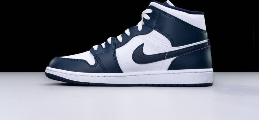 Nike Air Jordan 1 Mid White Metallic Gold Obsidian 554724-174 WIT Schoenen