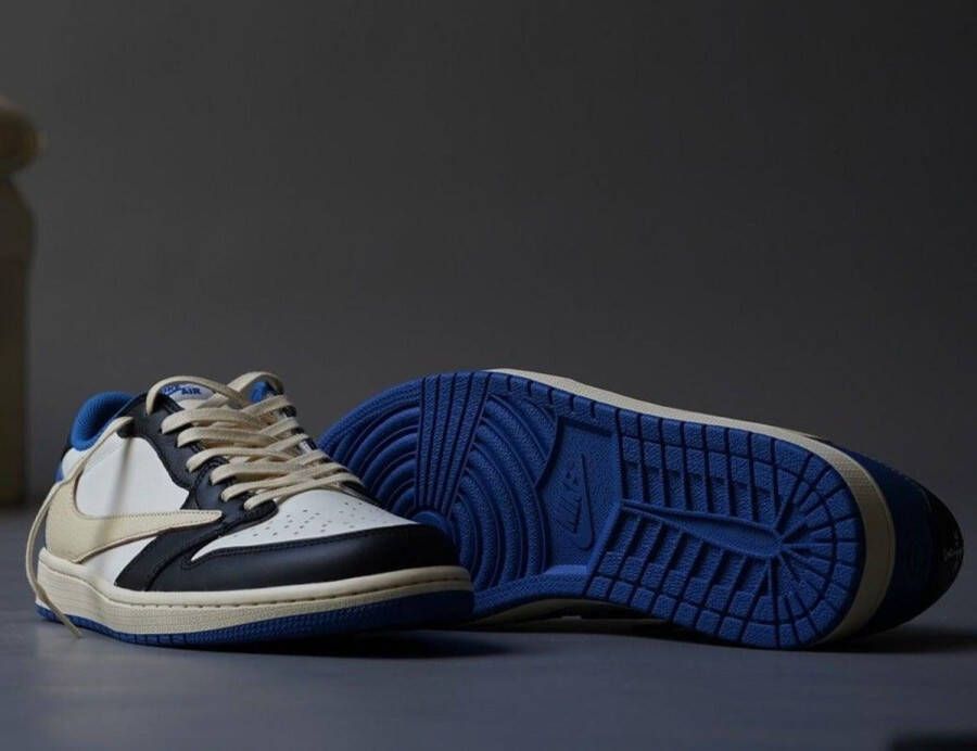 Nike Air Jordan 1 Retro Low OG SP Fragment x Travis Scott DM7866-140 Kleur als op foto Schoenen