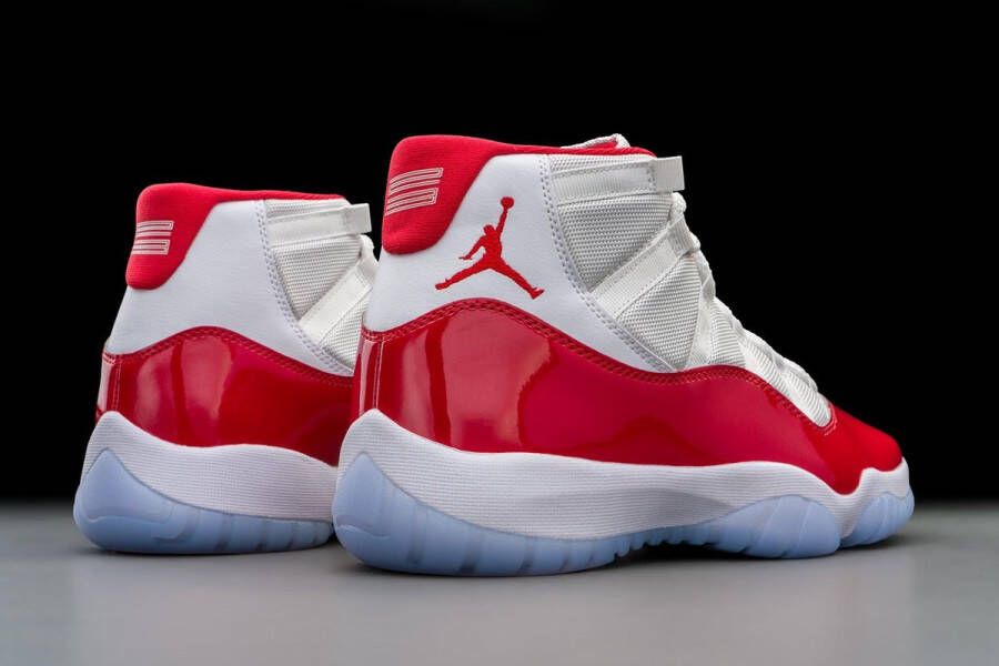 Nike Air Jordan 11 Retro Cherry (2022) CT8012-116 Kleur als op foto Schoenen
