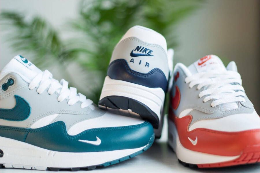 Nike Air Max 1 LV8 Martian Sunrise