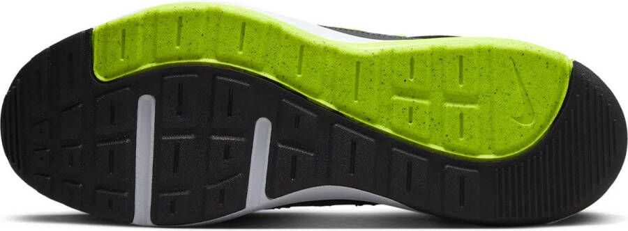 Nike Air Max AP Sneakers