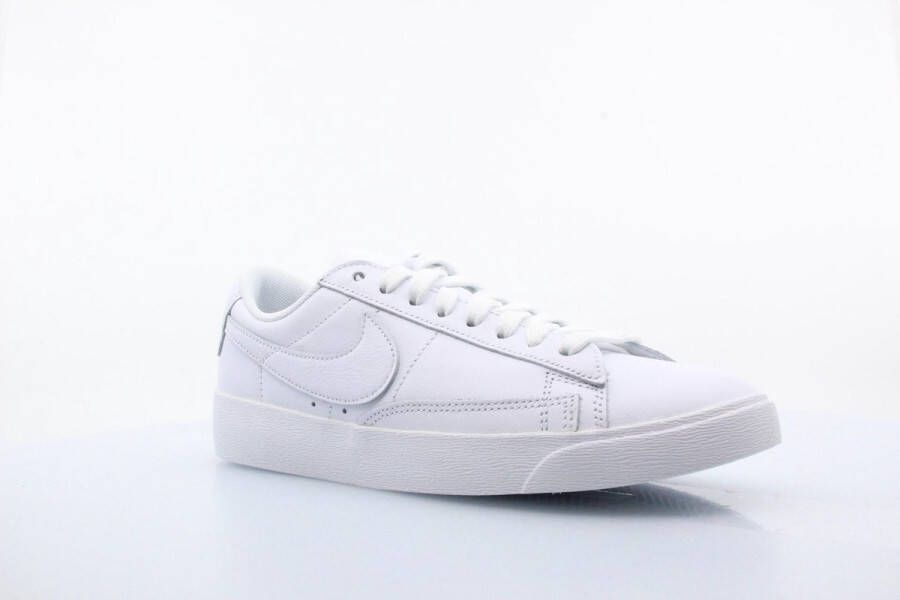 Nike Blazer Low Le Dames Sneakers White White-White