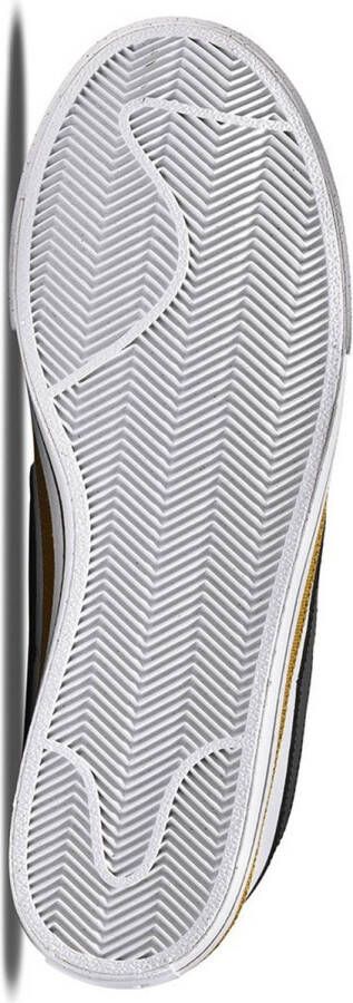 Nike Court Legacy NN Sneakers