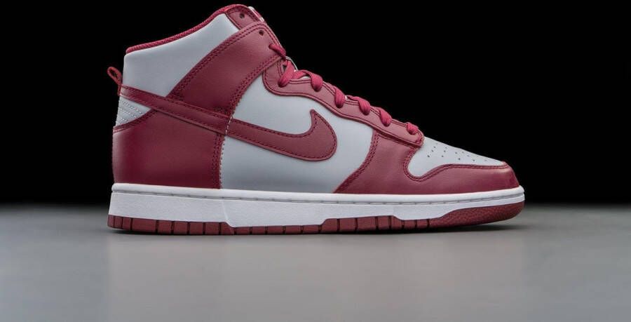 Nike Dunk High Dark Beetroot DD1399-600 Kleur als op foto Schoenen