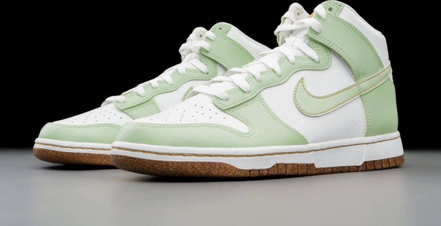 Nike Dunk High SE Inspected By Swoosh Honeydew DQ7680-300 Kleur als op foto Schoenen