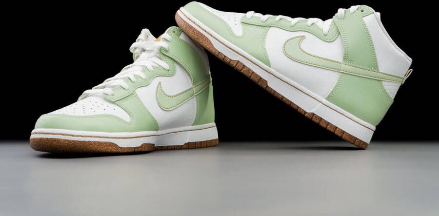 Nike Dunk High SE Inspected By Swoosh Honeydew DQ7680-300 Kleur als op foto Schoenen