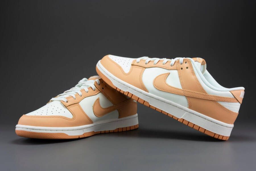 Nike Dunk Low Harvest Moon (Women's) DD1503-114 HARVEST MOON Schoenen