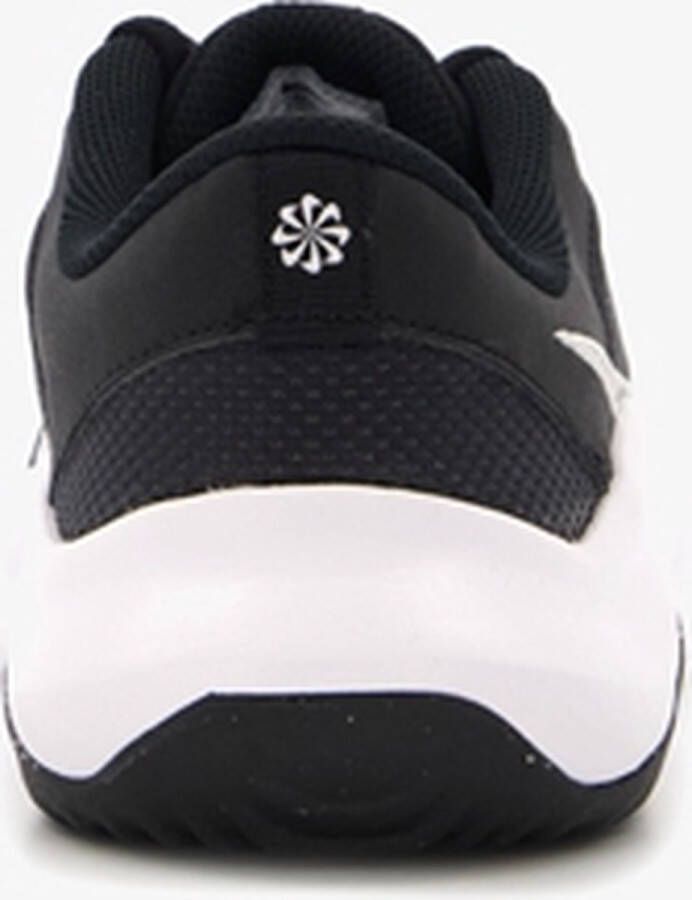 Nike Legend Essential 3 sportschoenen zwart