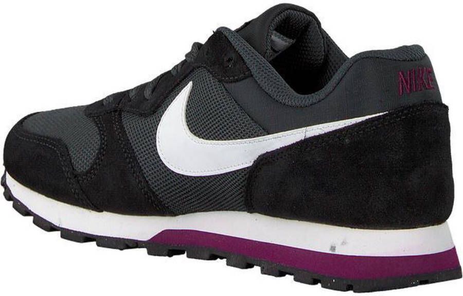 Nike MD Runner 2 Sneakers Dames Sneakers Vrouwen zwart grijs paars